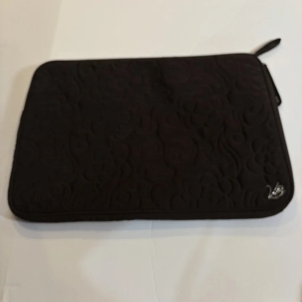Vera Bradley Classic Quilted Padded Laptop Sleeve Case Brown 17